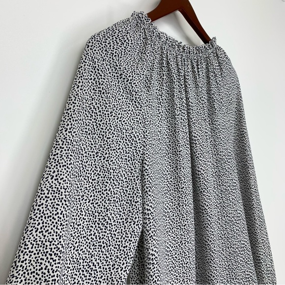 Ann Taylor Dark Navy Blue Abstract Dot White Long Sleeve Blouse Keyhole Front - Picture 8 of 16